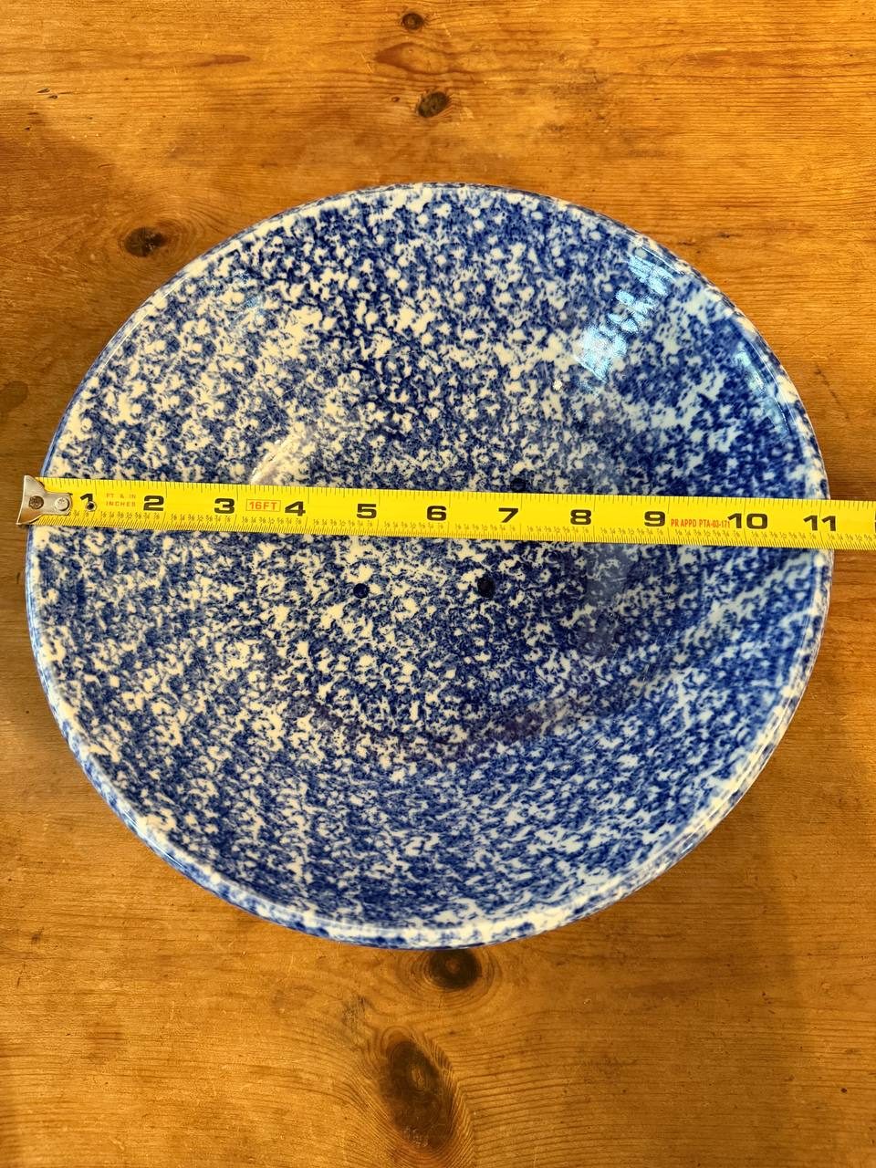 Blue Spongeware Serving Bowl — 11" Cobalt Sponge Stoneware — photo 4