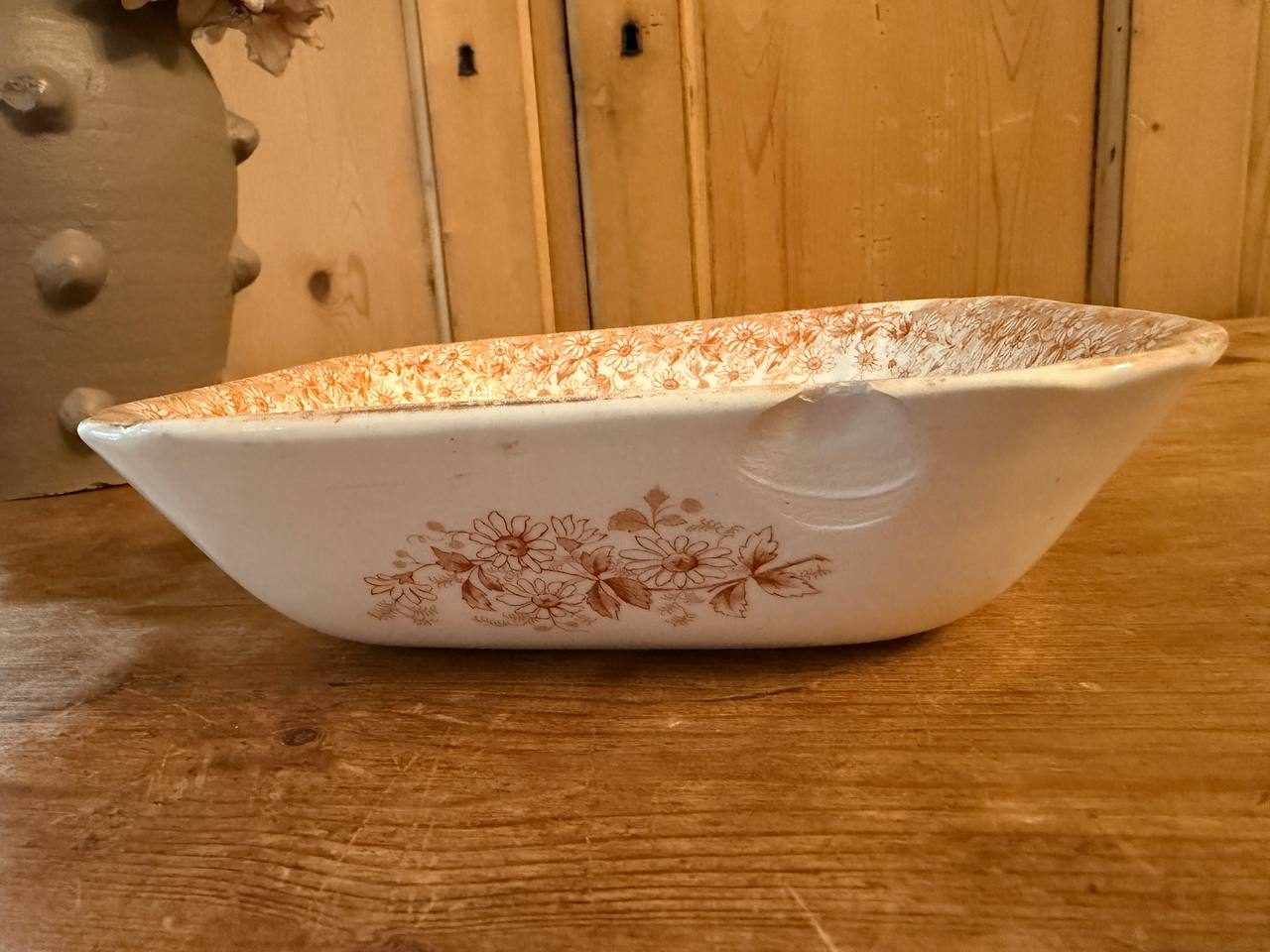 Antique English "Campania" Square Serving Bowl — Rust Daisy Transferware — photo 3