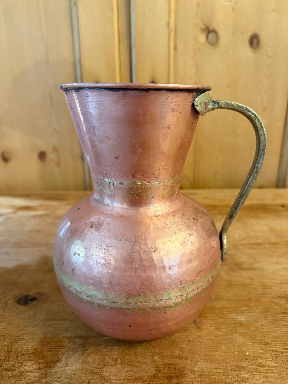 Hand-Hammered Copper Pitcher with Brass Handle — Dovetail Seams — photo 3
