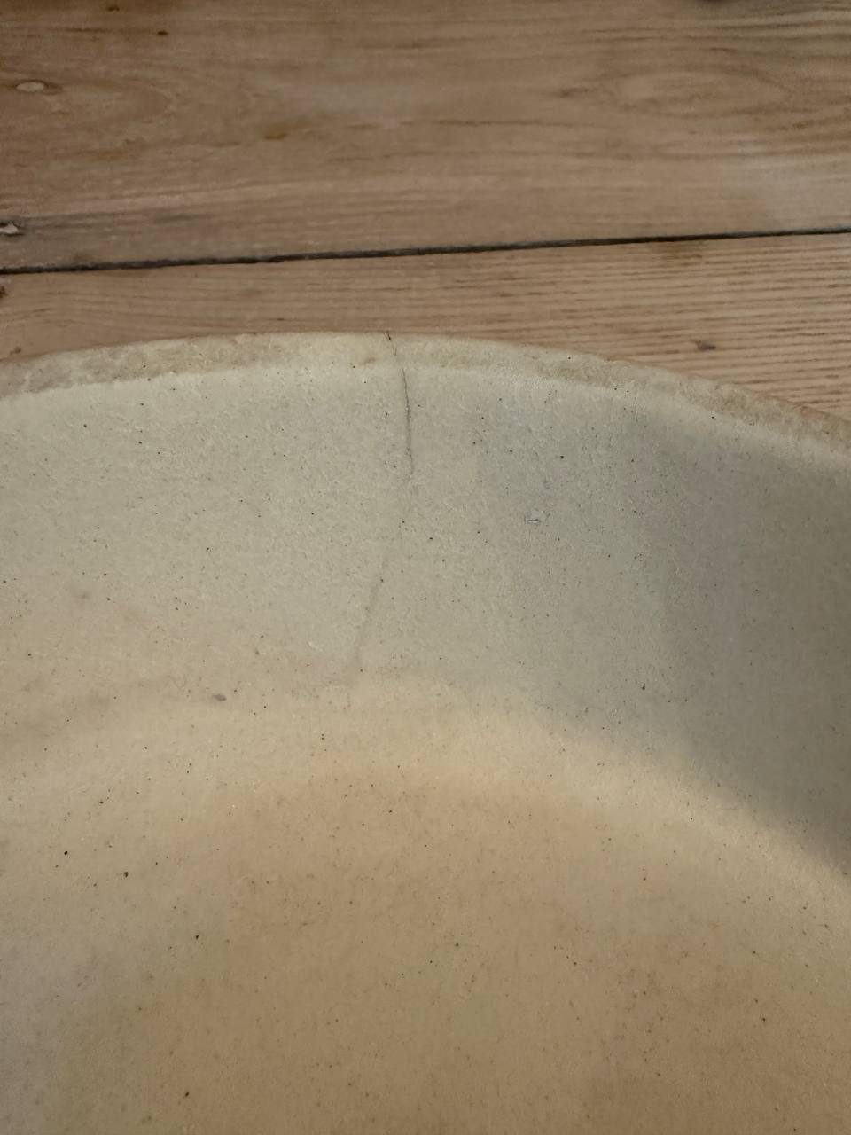 Robinson-Ransbottom Yellowware Pie Plate — Roseville, Ohio, 9 3/4" (Hairline) — photo 4