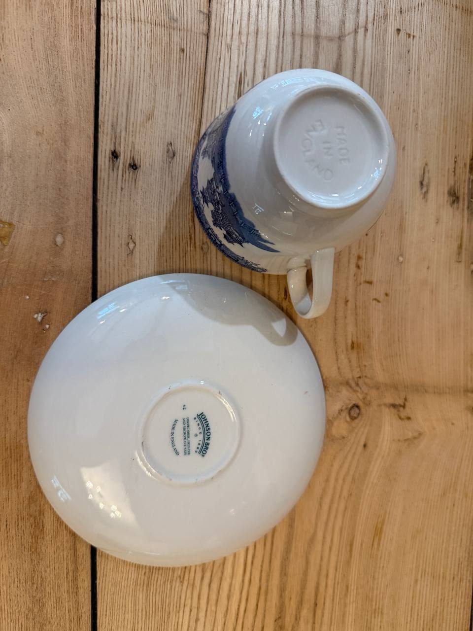 Blue Willow Transferware Cup & Saucer — Johnson Bros England Saucer — photo 4