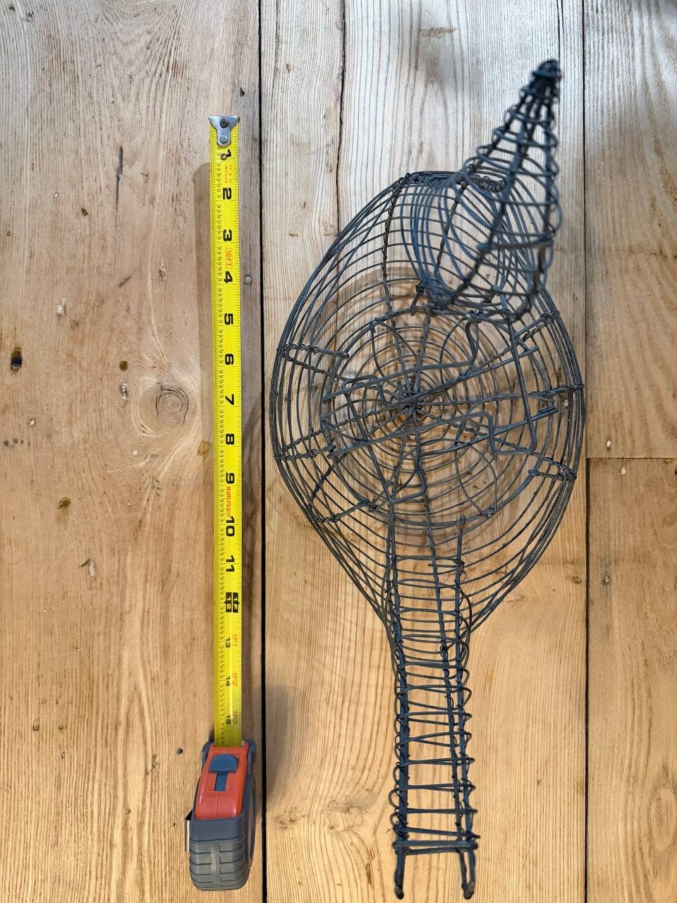 French-Style Wire Hen Egg Basket — Large Chicken Form with Folding Handle — photo 2