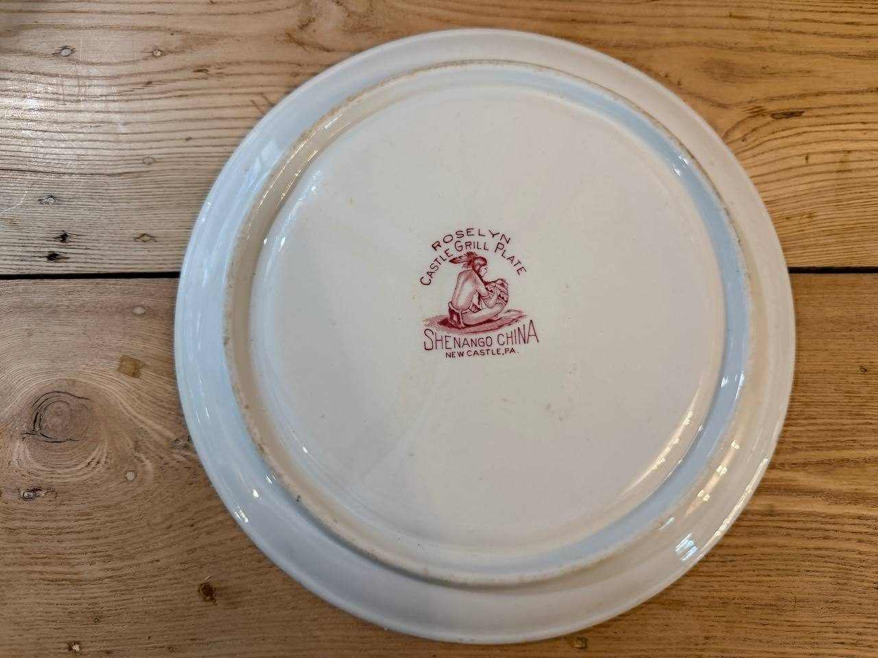 Shenango China Roselyn Castle Grill Plate 10in Red Transferware Stagecoach Diner — photo 3